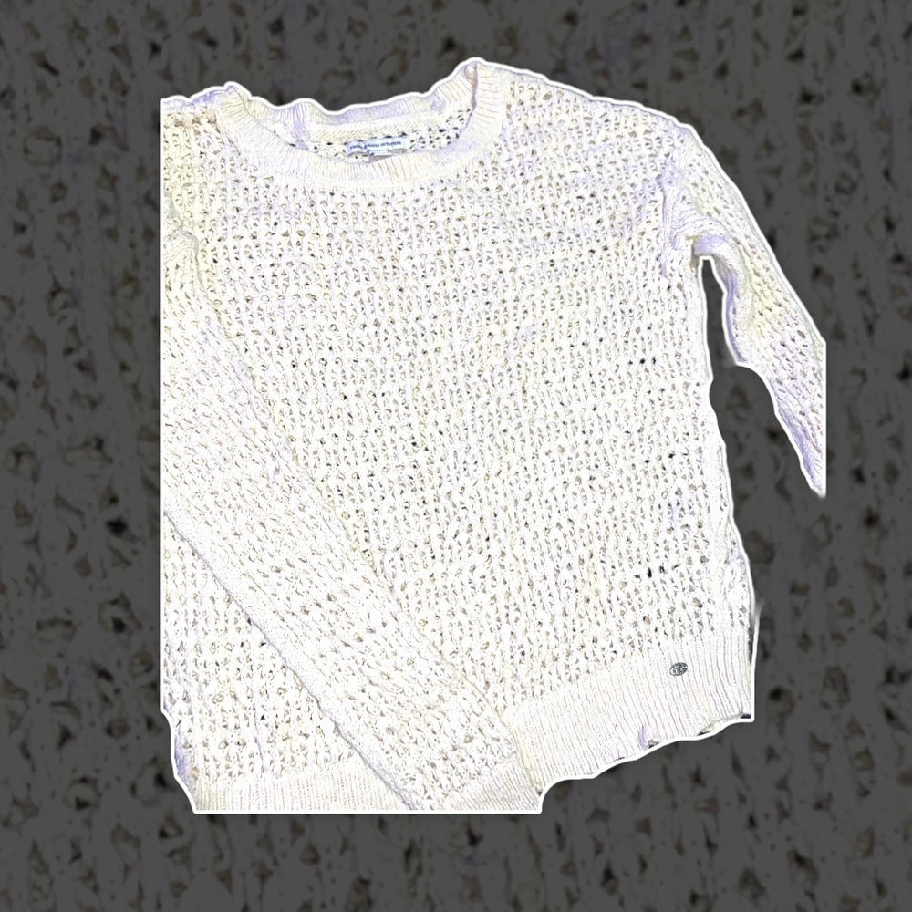 AMERICAN EAGLE KNIT SWEATER